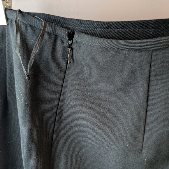 Liz Claiborne Wool Pencil Skirt sz 10 - Picture 5 of 13